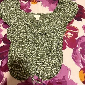 Green polka dot top